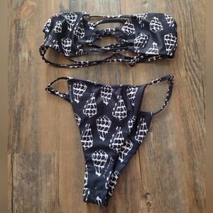 Chic Black and White Patterned Bikini Set